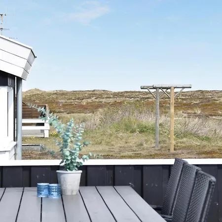 Four-bedroom In Hvide Sande Сasa de vacaciones Bjerregård