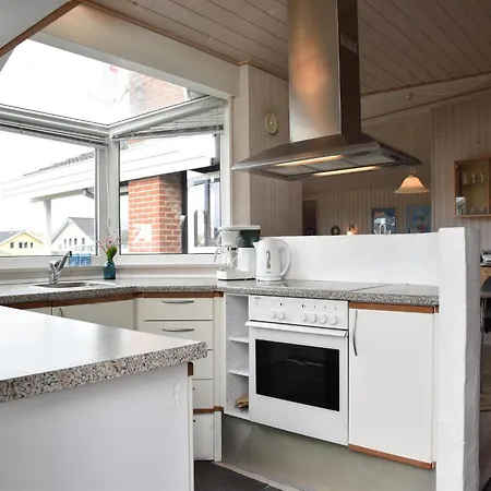 Four-bedroom In Hvide Sande Casa de Férias Bjerregård