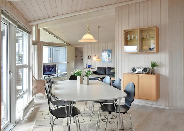 Four-bedroom In Hvide Sande Dom wakacyjny *