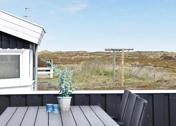 Four-bedroom In Hvide Sande Dom wakacyjny Bjerregård